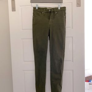 LIKE NEW Madewell Olive Skinny Jeans